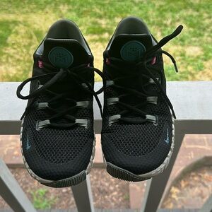 Nike Metcon 4 Womens Size 8